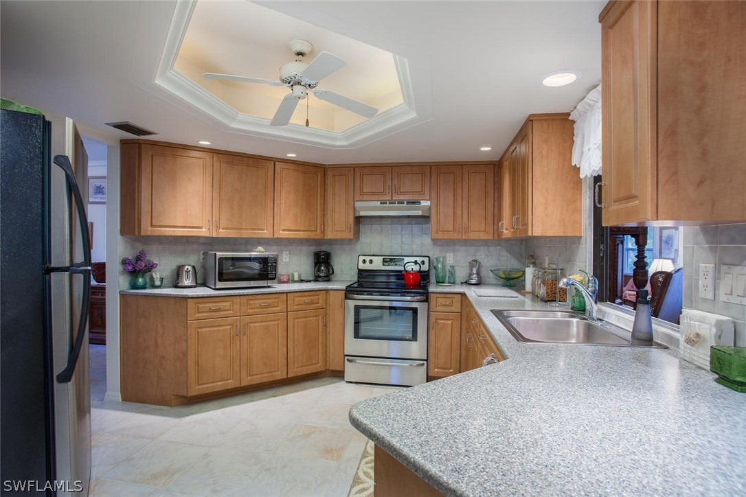 18414 Columbine Road Fort Myers, FL 33967 - Photo 10 of 20 Gallery Image 10