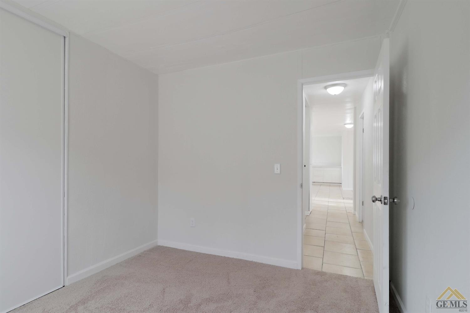 601 Pacheco Road, Unit 33 Bakersfield, CA 93307 - Photo 18 of 29