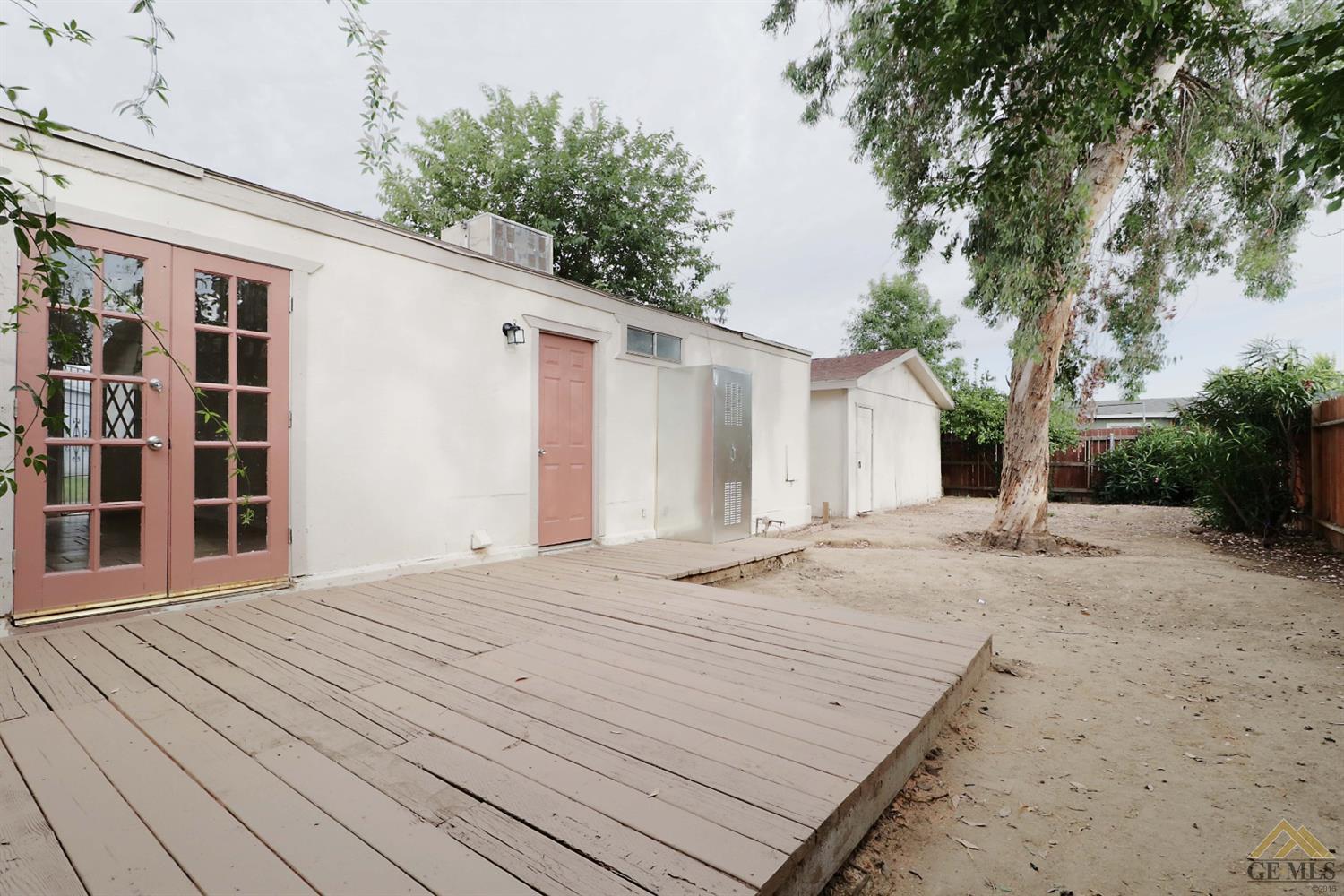 601 Pacheco Road, Unit 33 Bakersfield, CA 93307 - Photo 25 of 29