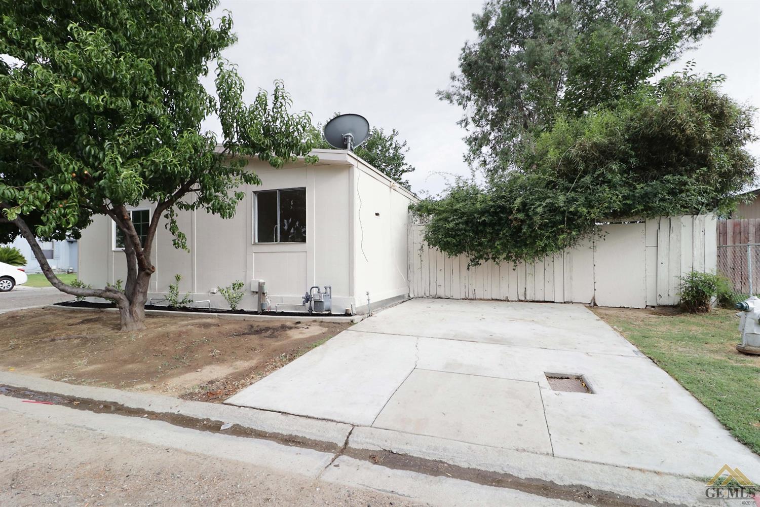 601 Pacheco Road, Unit 33 Bakersfield, CA 93307 - Photo 28 of 29