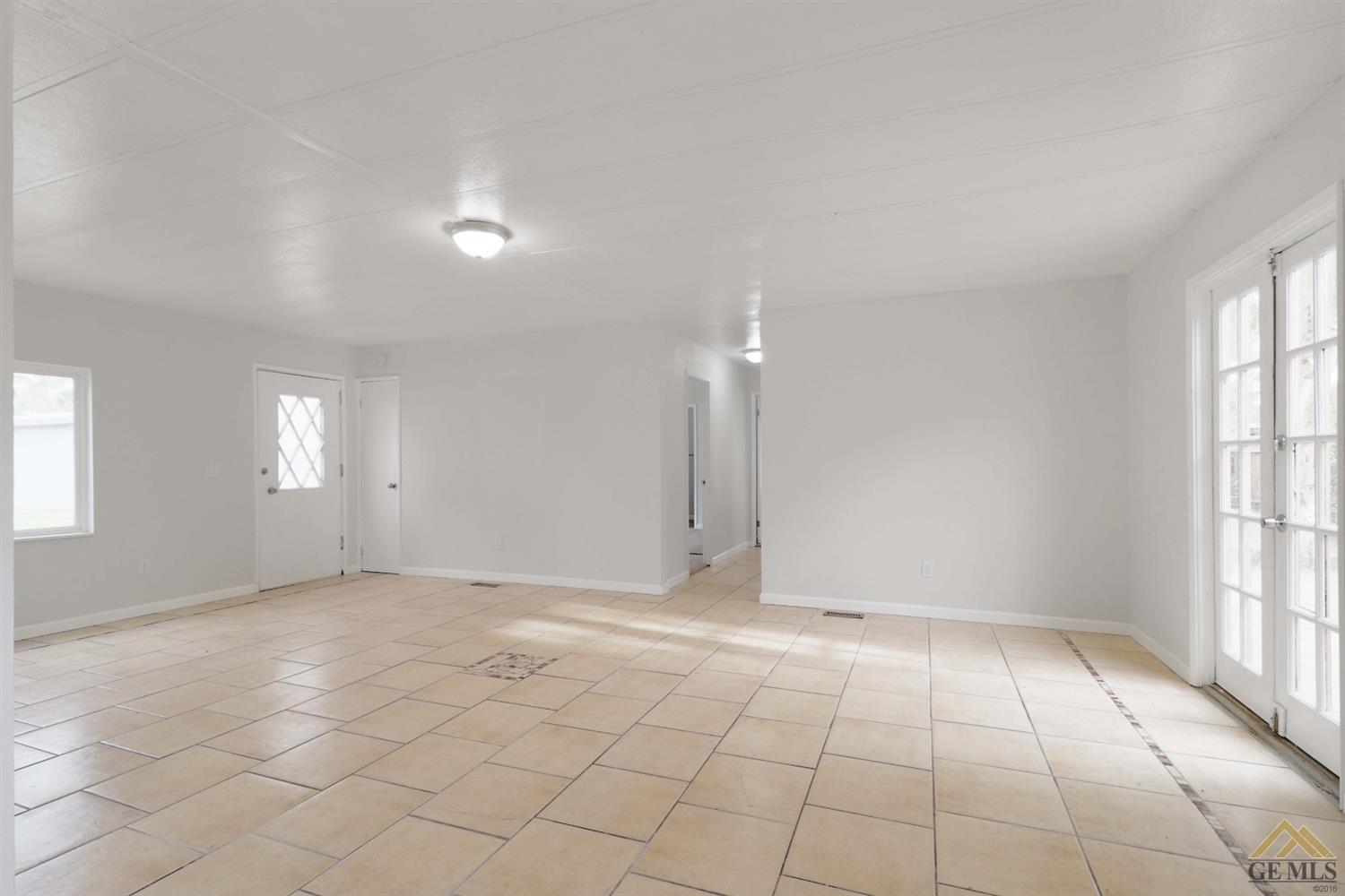 601 Pacheco Road, Unit 33 Bakersfield, CA 93307 - Photo 10 of 29