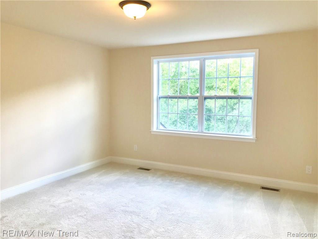 42932 Cardinal Way Novi, MI 48375 - Photo 20 of 22