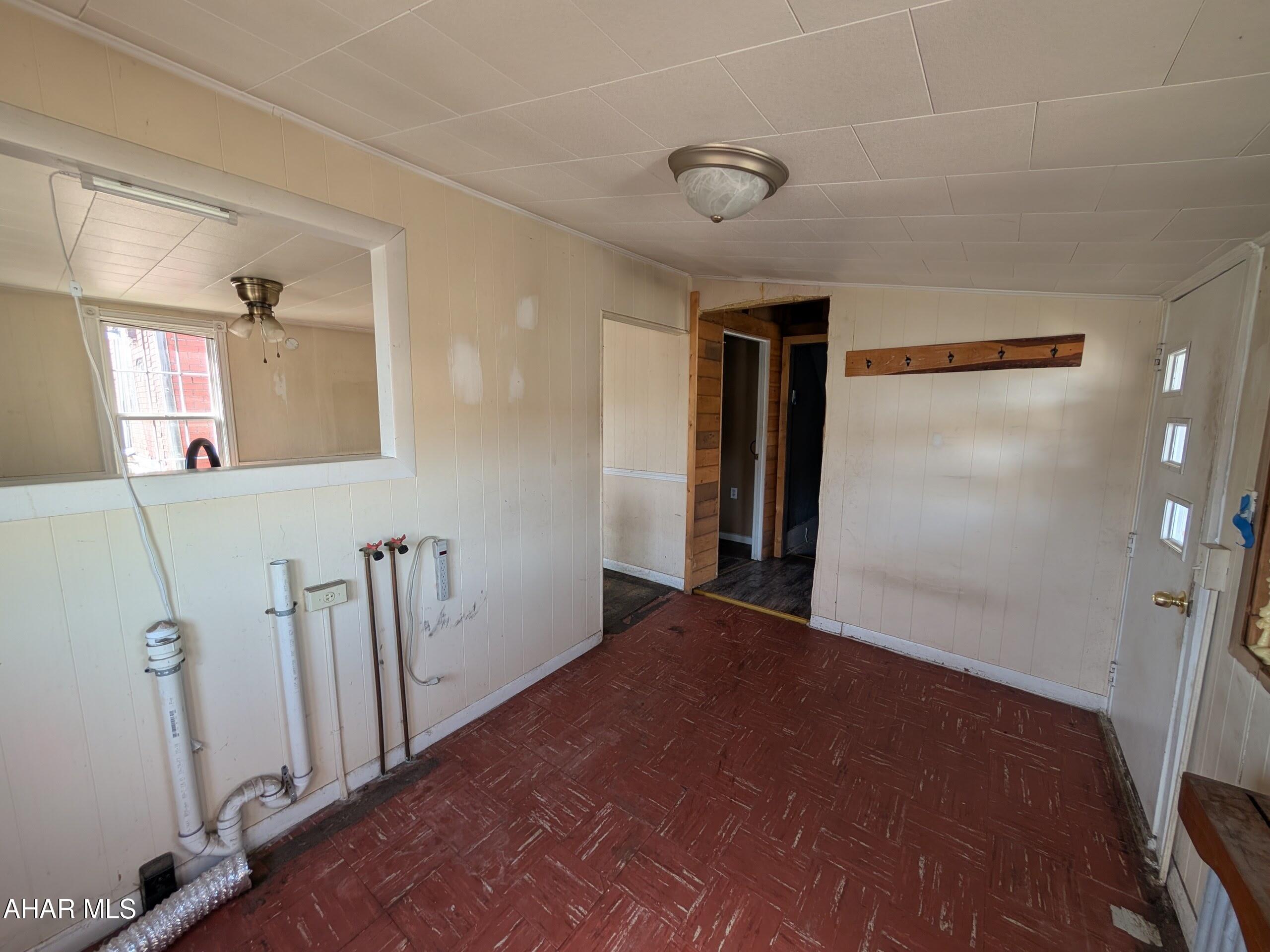 809 Beech Avenue Patton, PA 16668 - Photo 15 of 29