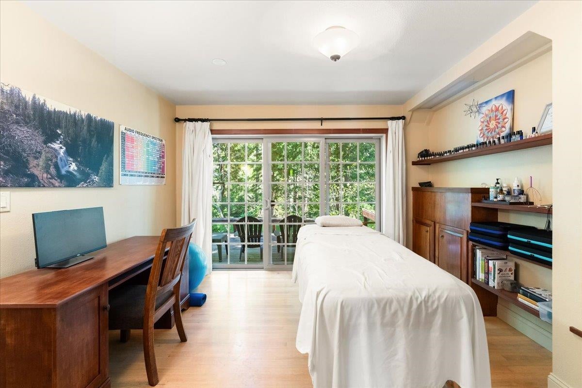 1405 Audubon Road Mount Shasta, CA 96067 - Photo 16 of 49 Gallery Image 16