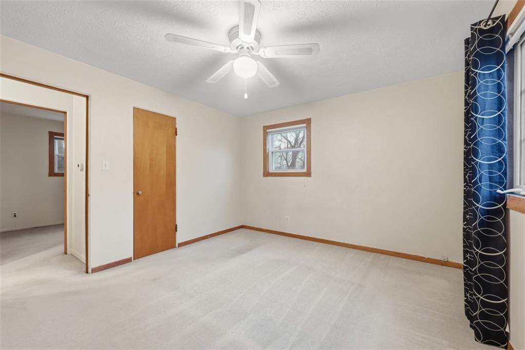 726 Rodney Street Crescent, PA 15046 - Photo 18 of 32