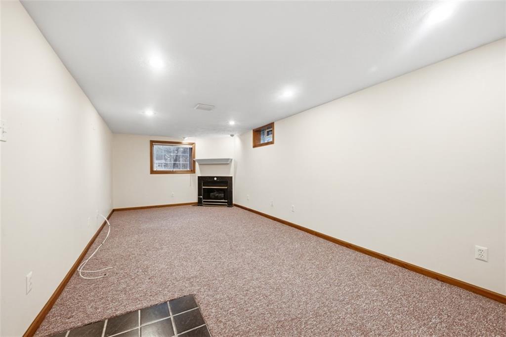 726 Rodney Street Crescent, PA 15046 - Photo 21 of 32