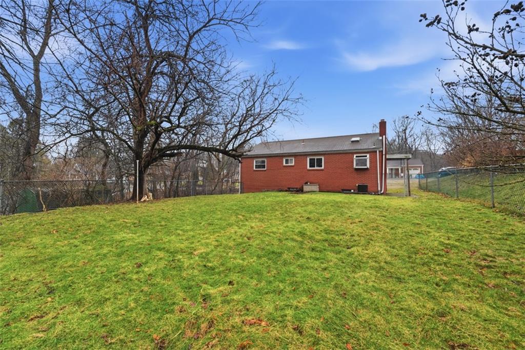 726 Rodney Street Crescent, PA 15046 - Photo 25 of 32