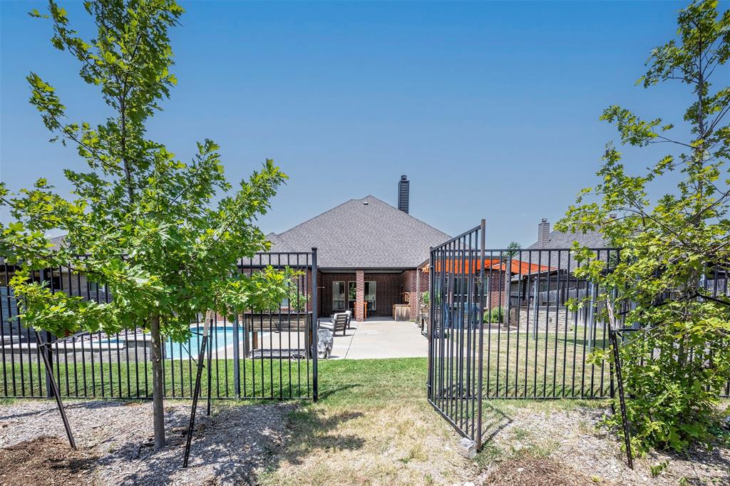 4009 Brookdale Road Benbrook, TX 76116 - Photo 34 of 40 Gallery Image 34