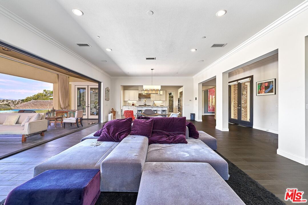 24950 Old Stone Way Stevenson Ranch, CA 91381 - Photo 15 of 59
