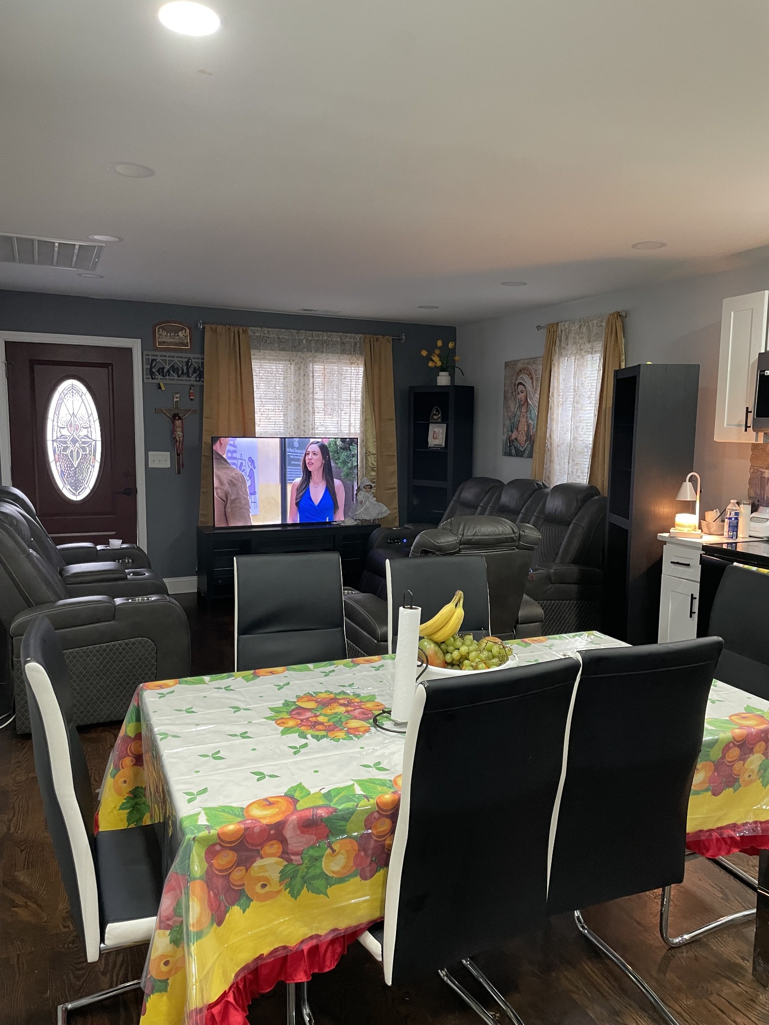 1161 Main Street Clarksville, TN 37040 - Photo 11 of 26 a living room with furniture and a flat screen tv