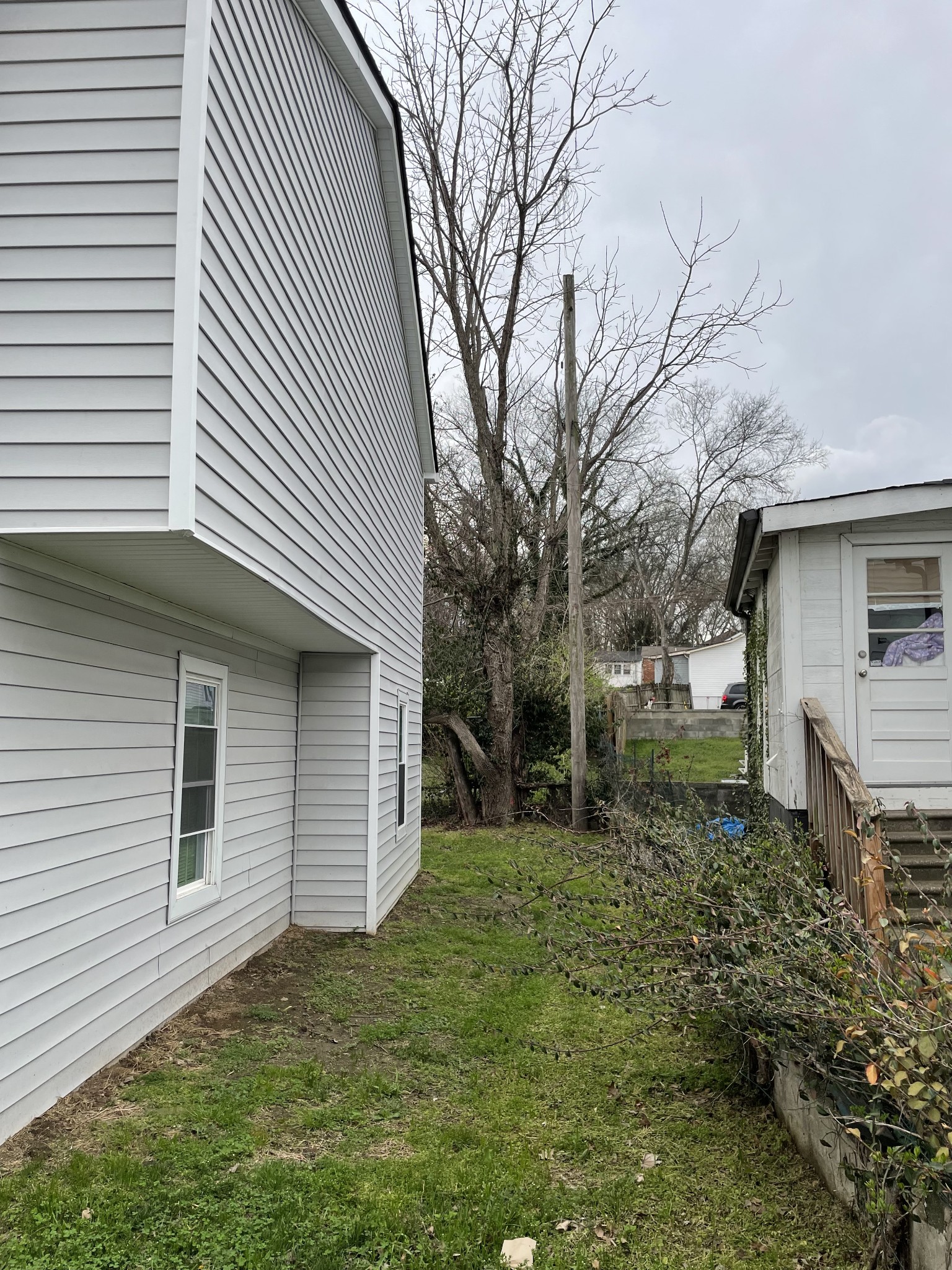 1161 Main Street Clarksville, TN 37040 - Photo 24 of 26 a backyard of a house