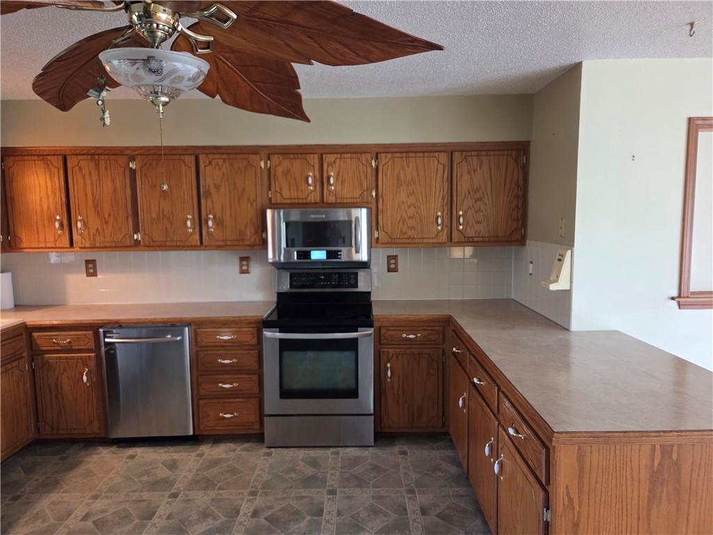 1404 Southwest 100th Road Holden, MO 64040 - Photo 6 of 18