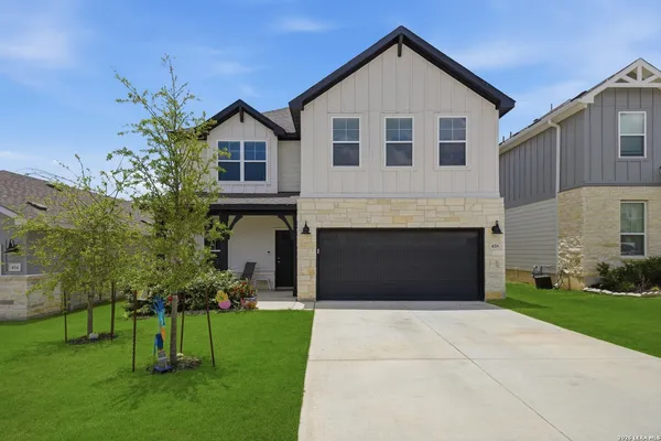 $2,825 | 418 Rustic Grove, Boerne, TX 78006
