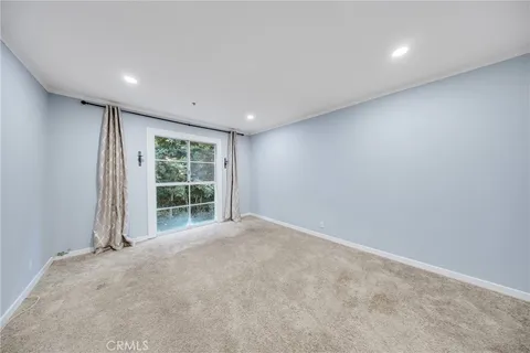 $935,000 | 1401 South Bentley Avenue, Unit 203, Los Angeles, CA 90025