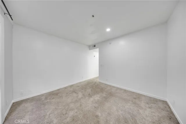 $935,000 | 1401 South Bentley Avenue, Unit 203, Los Angeles, CA 90025