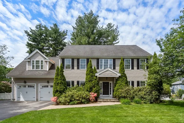 $2,150,000 | 77 Cedar Street, Wellesley, MA 02481