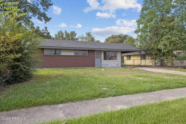 $1,250,000 | 305 Thelma Drive, Lafayette, LA 70506