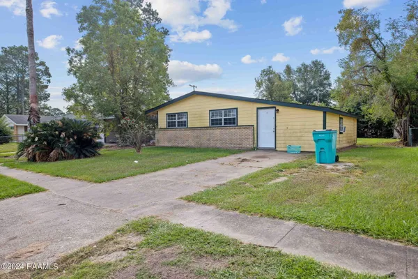 $1,250,000 | 305 Thelma Drive, Lafayette, LA 70506