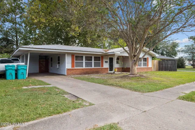 $1,250,000 | 305 Thelma Drive, Lafayette, LA 70506
