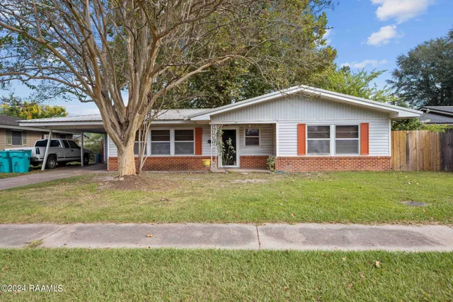 $1,250,000 | 305 Thelma Drive, Lafayette, LA 70506