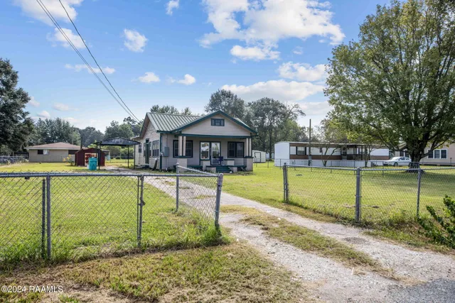 $1,250,000 | 305 Thelma Drive, Lafayette, LA 70506