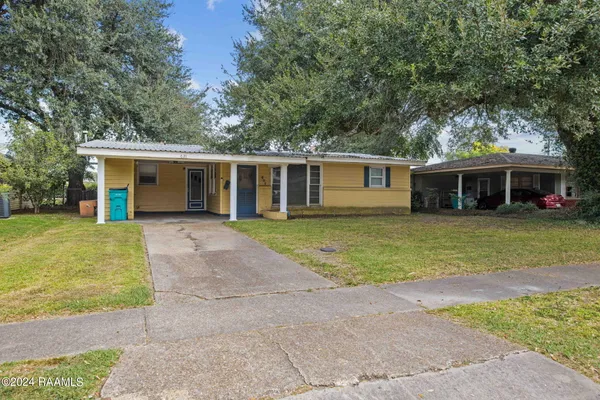 $1,250,000 | 305 Thelma Drive, Lafayette, LA 70506