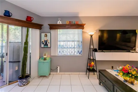 $559,000 | 1327 Seagrape Circle, Weston, FL 33326