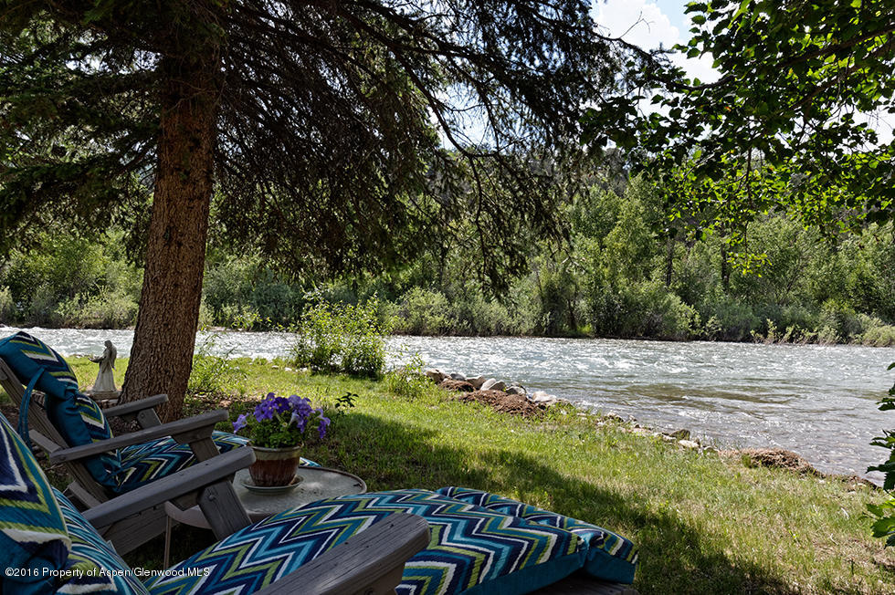 Riverfront Seating