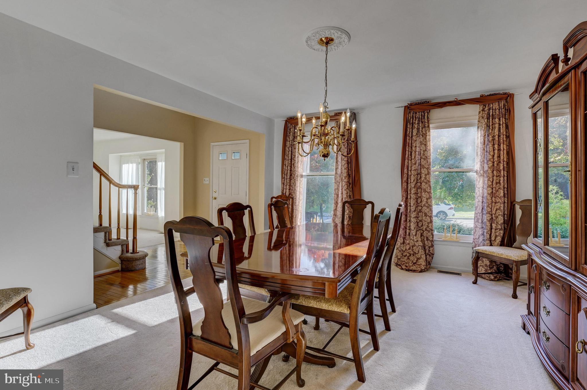 128 Rabbit Run Road Sewell, NJ 08080 - Photo 4 of 27 Gallery Image 4