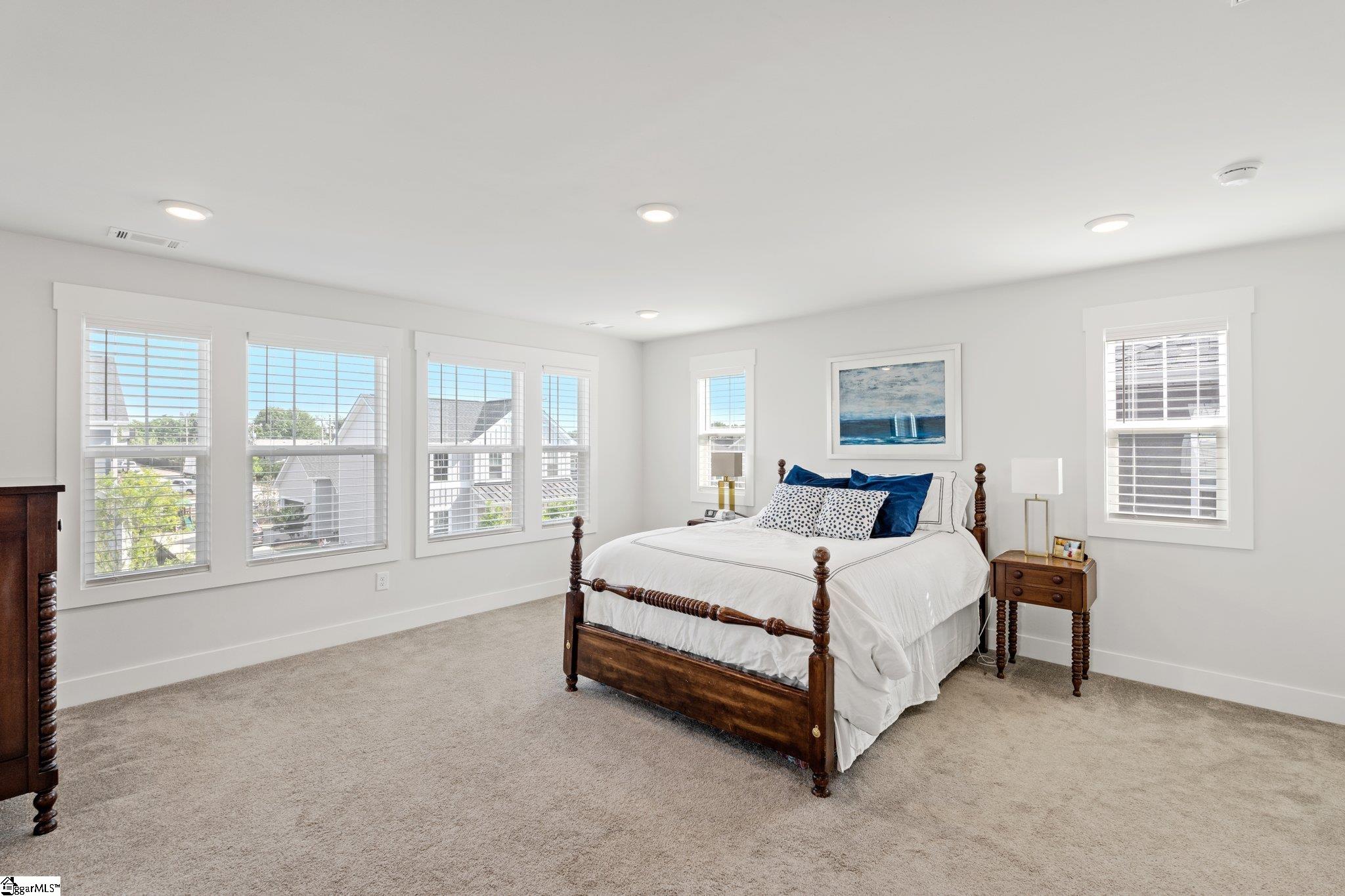 28 Elmsley Road Greenville, SC 29607 - Photo 11 of 32