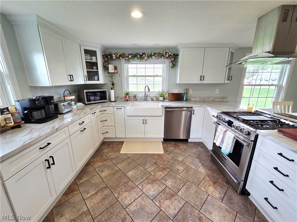 5869 Oberlin Road Amherst, OH 44001 - Photo 16 of 49