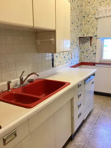 $119,900 | 3340 Blaisdell Avenue, Unit 5, Minneapolis, MN 55408