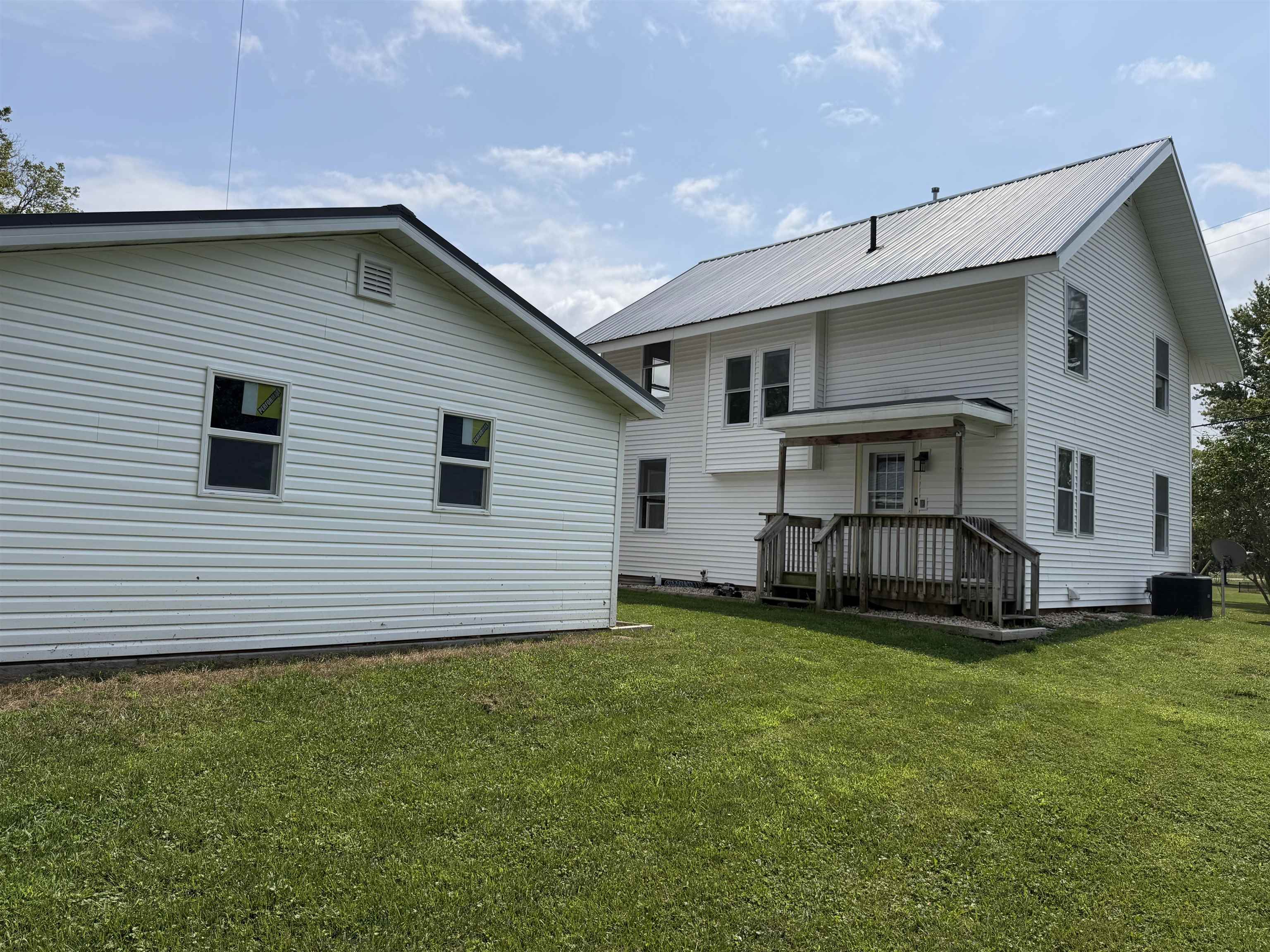 S7997 Maple Park Road, Unit 15 Prairie du Sac, WI 53578 - Photo 4 of 47 Gallery Image 4