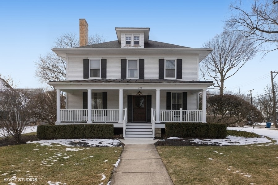 304 South Washington Street, Hinsdale, IL 60521 Compass