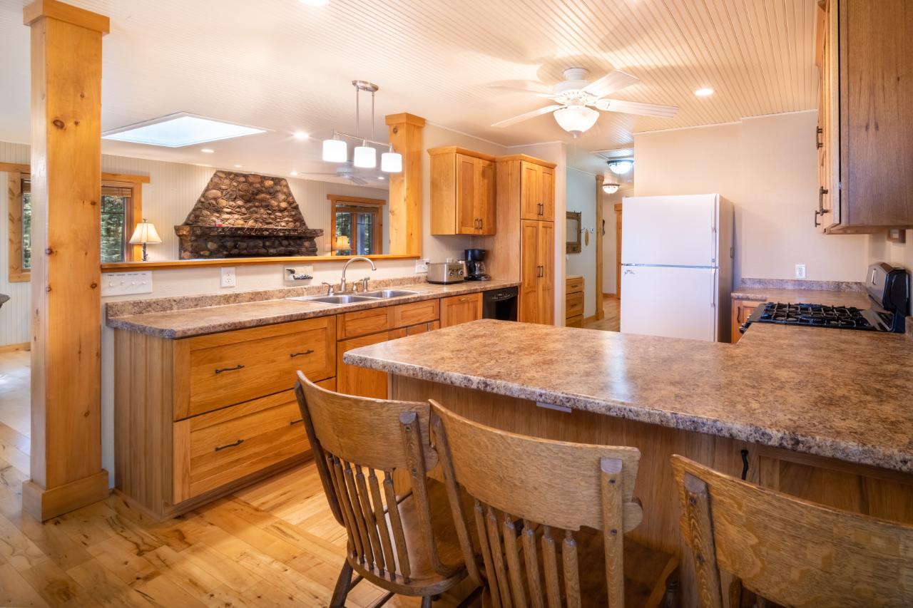 1442 Shields Road St. Germain, WI 54558 - Photo 5 of 47 Gallery Image 5
