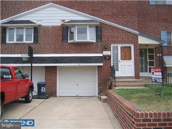 3328 Fairdale Road Philadelphia, PA 19154 - Photo 2 of 12 Exterior Front