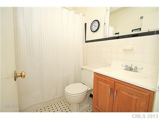 4204 Randolph Road Charlotte, NC 28211 - Photo 12 of 16 Gallery Image 12