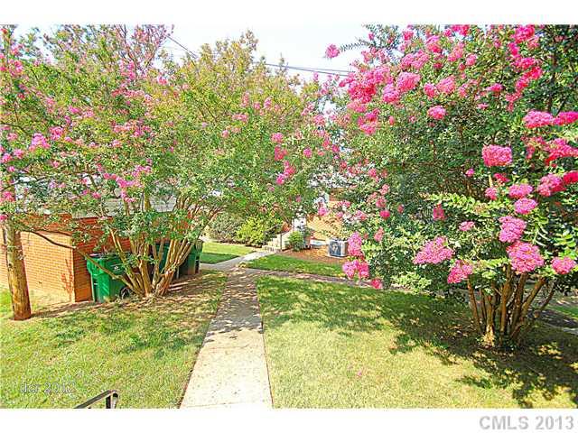 4204 Randolph Road Charlotte, NC 28211 - Photo 14 of 16 Gallery Image 14