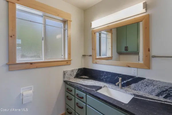 $915,000 | 6101 Bottle Bay Road, Sagle, ID 83860
