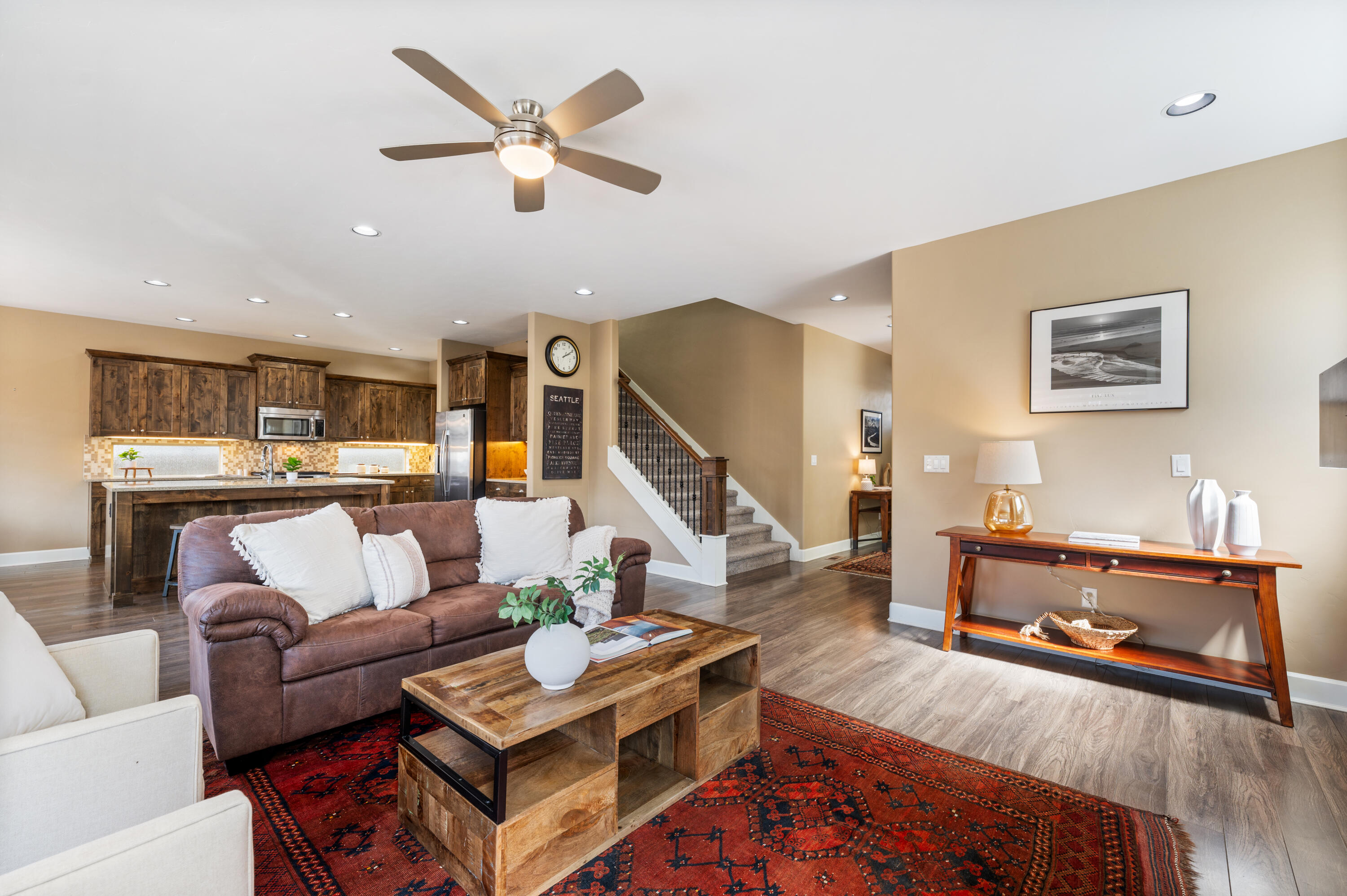61048 Manhae Loop Bend, OR 97702 - Photo 12 of 58 12