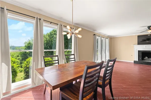 $365,000 | 3510 Utica Pike, Jeffersonville, IN 47130