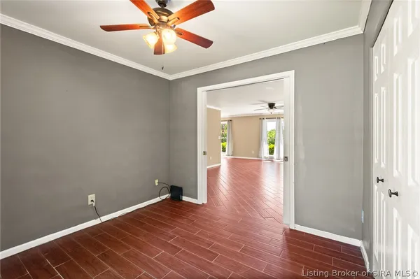 $365,000 | 3510 Utica Pike, Jeffersonville, IN 47130