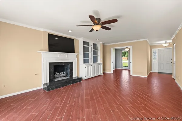 $365,000 | 3510 Utica Pike, Jeffersonville, IN 47130