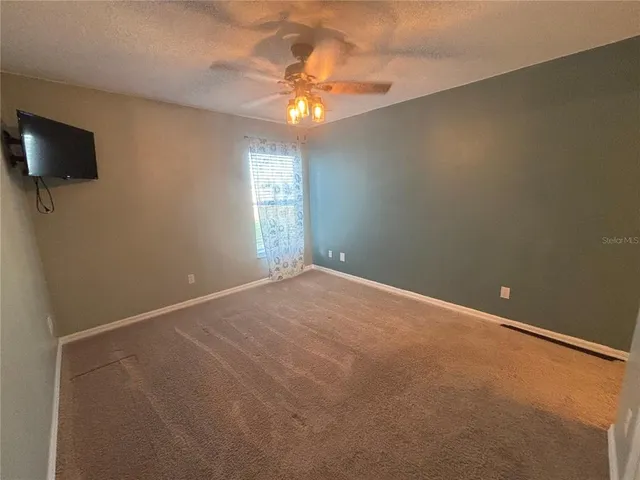 $249,900 | 768 South Grand Highway, Unit 768, Clermont, FL 34711