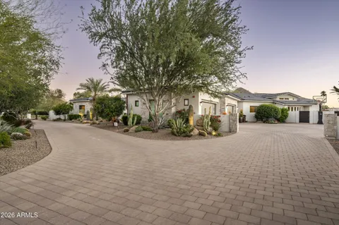$7,495,000 | 8700 North 55th Place, Paradise Valley, AZ 85253