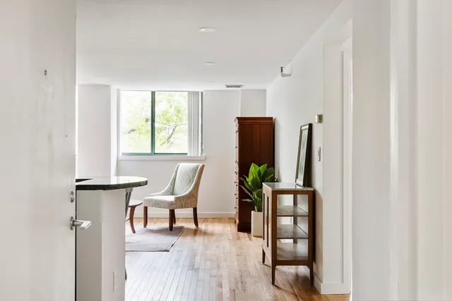 $560,000 | 42 8th Street, Unit 5304, Boston, MA 02129