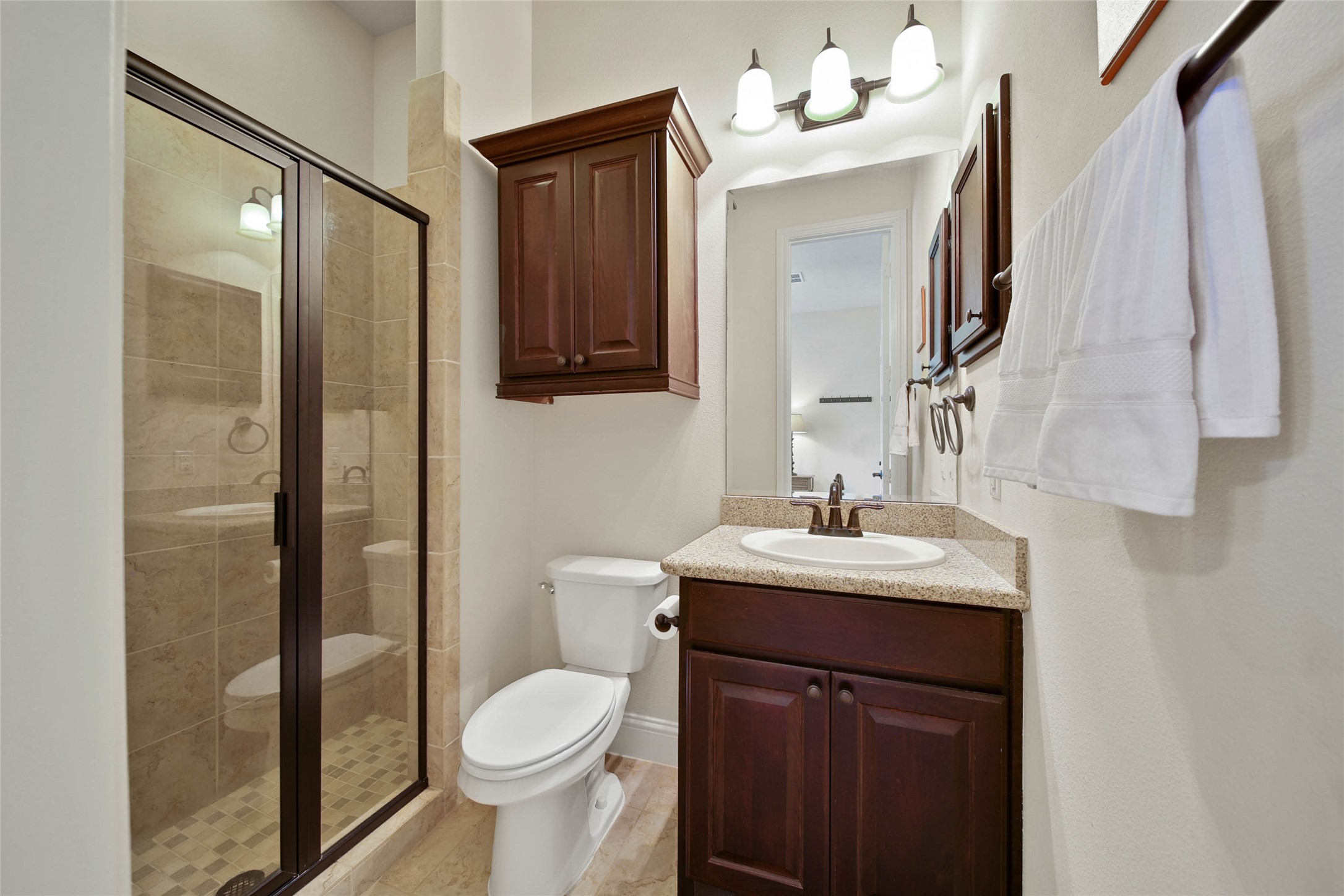 3234 Explorer Way Conroe, TX 77301 - Photo 38 of 46 Suite bath.