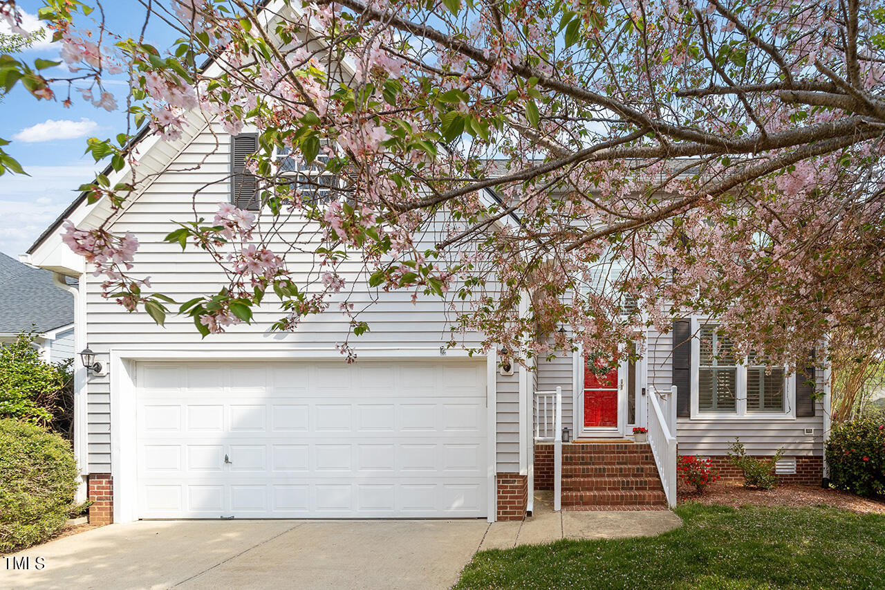 2320 Kendricks Court Raleigh, NC 27613 - Photo 2 of 35 2320 Kendricks Court_02