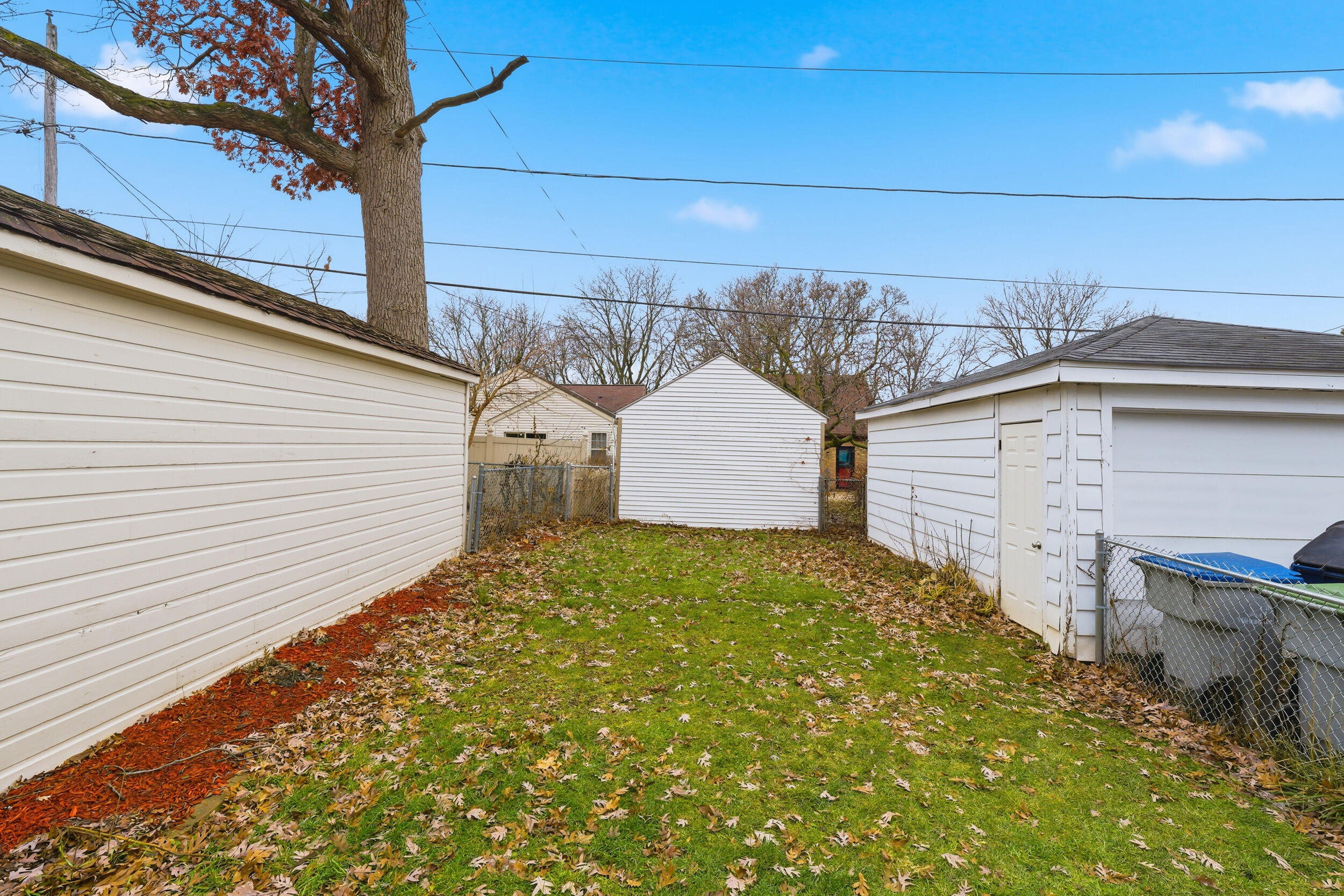 201 North 78th Street, Unit 203 Milwaukee, WI 53213 - Photo 24 of 25 Rear Yard