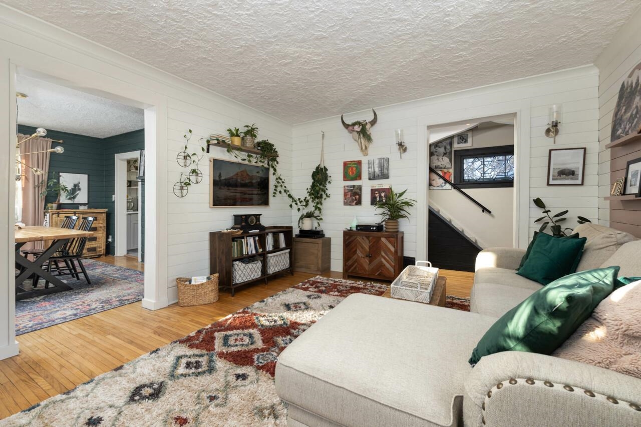 4515 Simpson Road Rockford, IL 61102 - Photo 6 of 32 Gallery Image 6